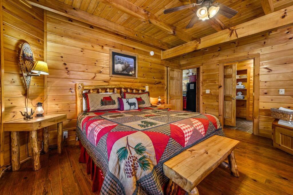 Charming Cabin W/ Hot Tub, Game Room, Top Location Pigeon Forge Exteriér fotografie